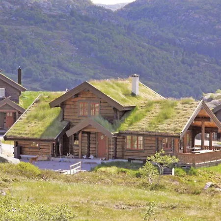 Holiday home Holiday Kvinavegen Hyttefelt K-908 *